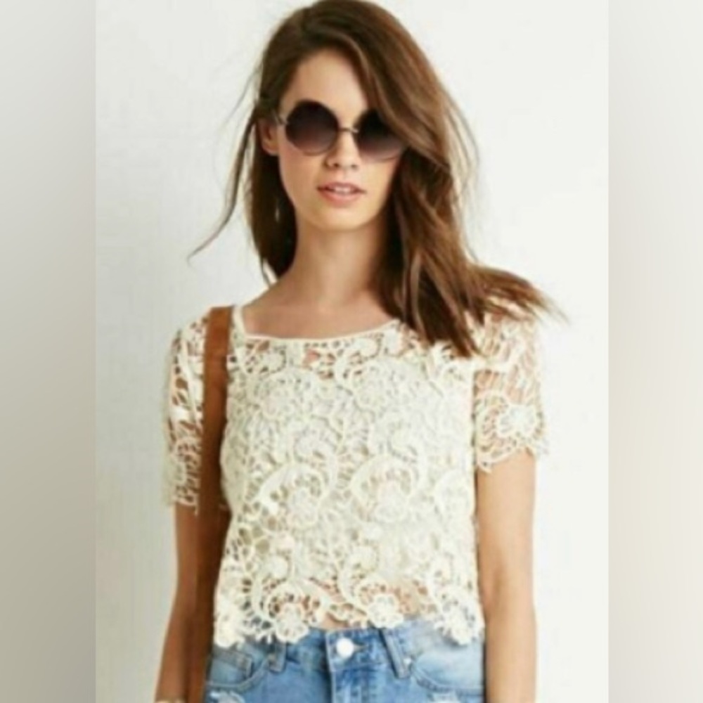 LOLA Crochet Crop Top 100% Cotton Size Small